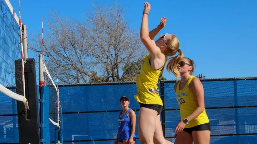 Hope International (Calif.) Moves into Top 5 of Beach Volleyball Coaches' Top 10 Ratings