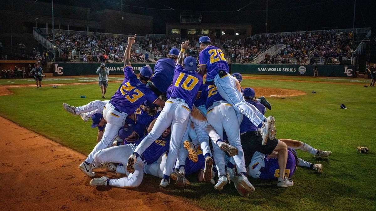 LSUS is the unanimous No. 1 in the GoRout NAIA Baseball Coaches Top 25. (Photo courtesy Cees Meinderts, LSUS Athletics)
