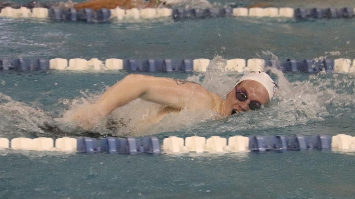 2020-21 Men's Swimmer and Diver of the Month