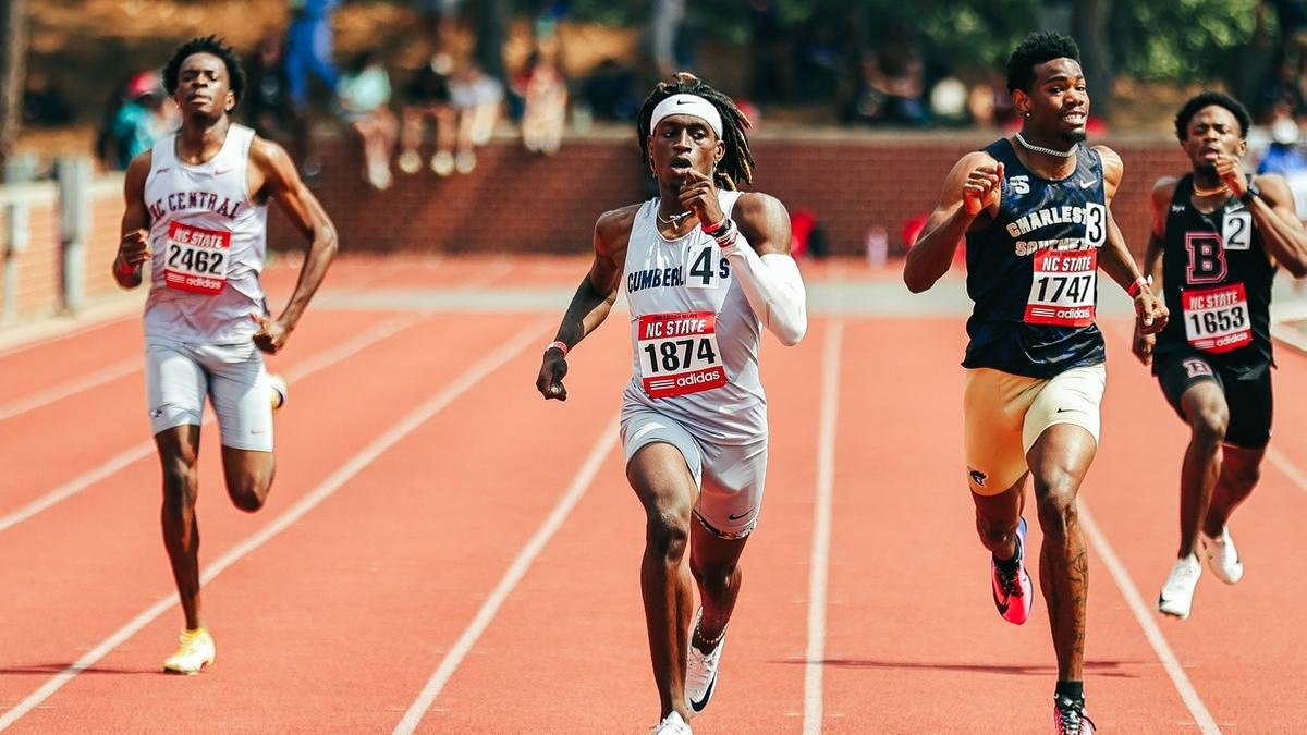 Historic Week Leads Tavon Davis to Men's Outdoor Track Athlete of the Week