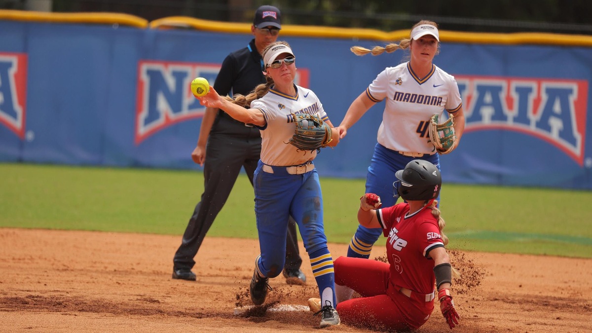 Courtesy: MSH Visual, Official NAIA Softball World Series Photographer