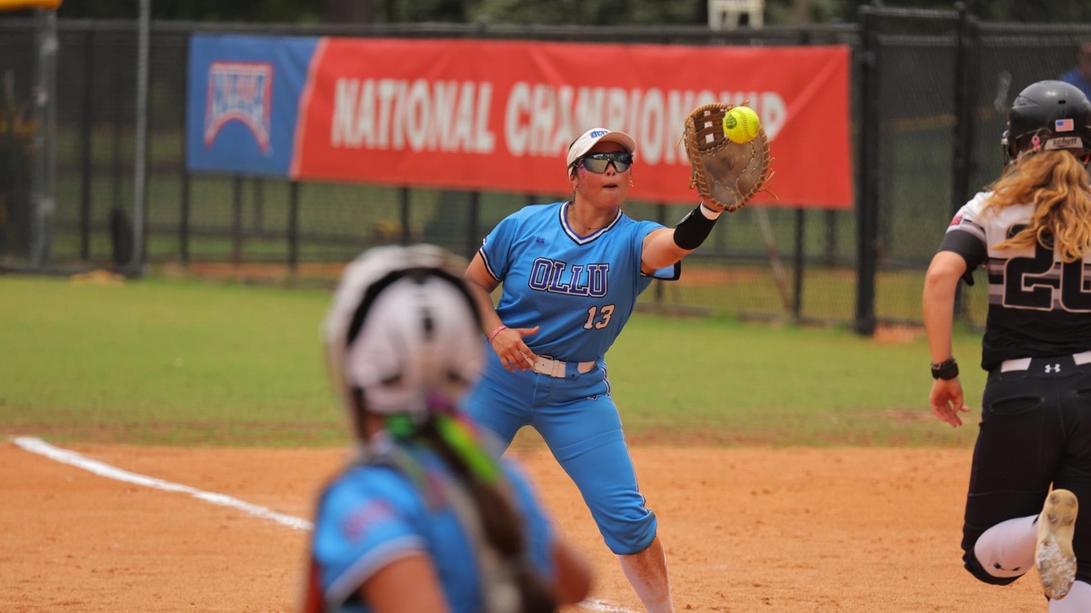Courtesy: MSH Visual, Official NAIA Softball World Series Photographer