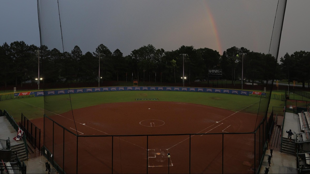 Courtesy: MSH Visual, Official NAIA Softball World Series Photographer