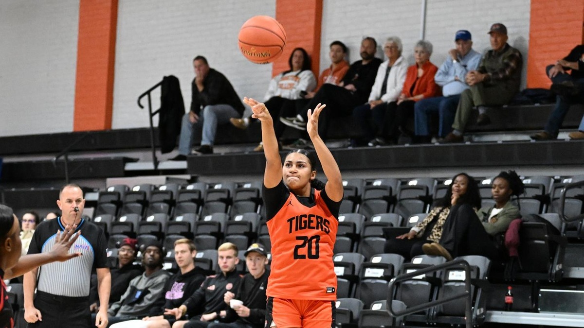 Daysha Reid Announced as Seasons First Women's Basketball Offensive Player of the Week