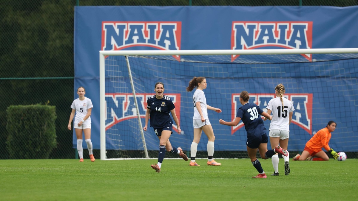Courtesy: Jeff Livingston, NAIA Championship Photographer